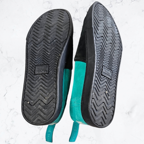 Toms x So iLL Collab Teal and Black Suede Colorblock Sneakers Slip-On Flats - Picture 7 of 9